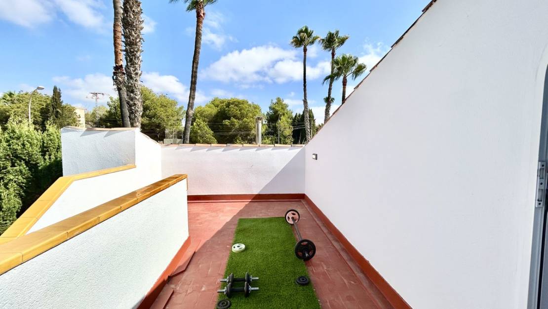 Venta - Chalet - Orihuela - Villamartin