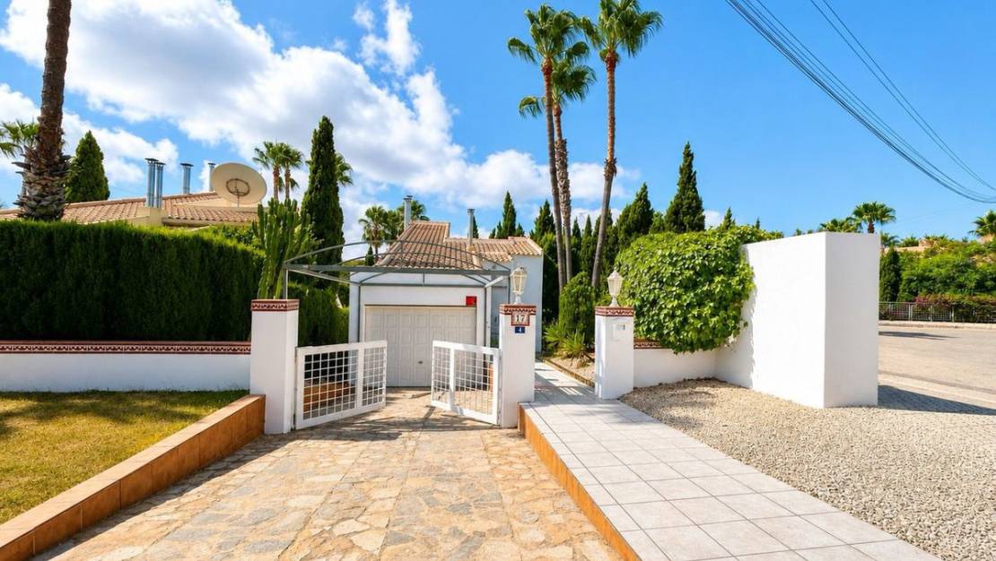 Venta - Chalet - Orihuela - Villamartin