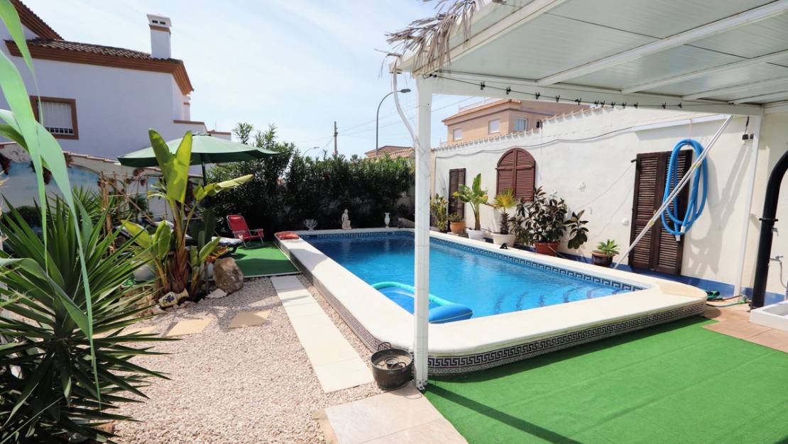 Venta - Chalet - Orihuela - Villamartin
