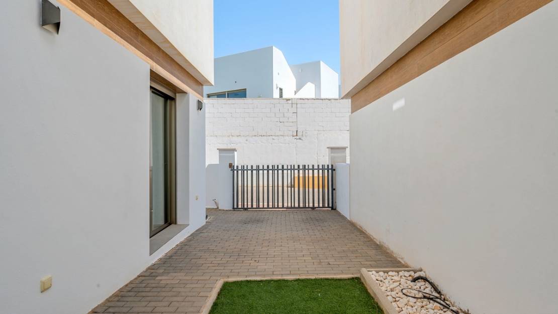 Venta - Chalet - Orihuela - Villamartin