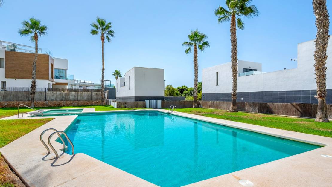 Venta - Chalet - Orihuela - Villamartin