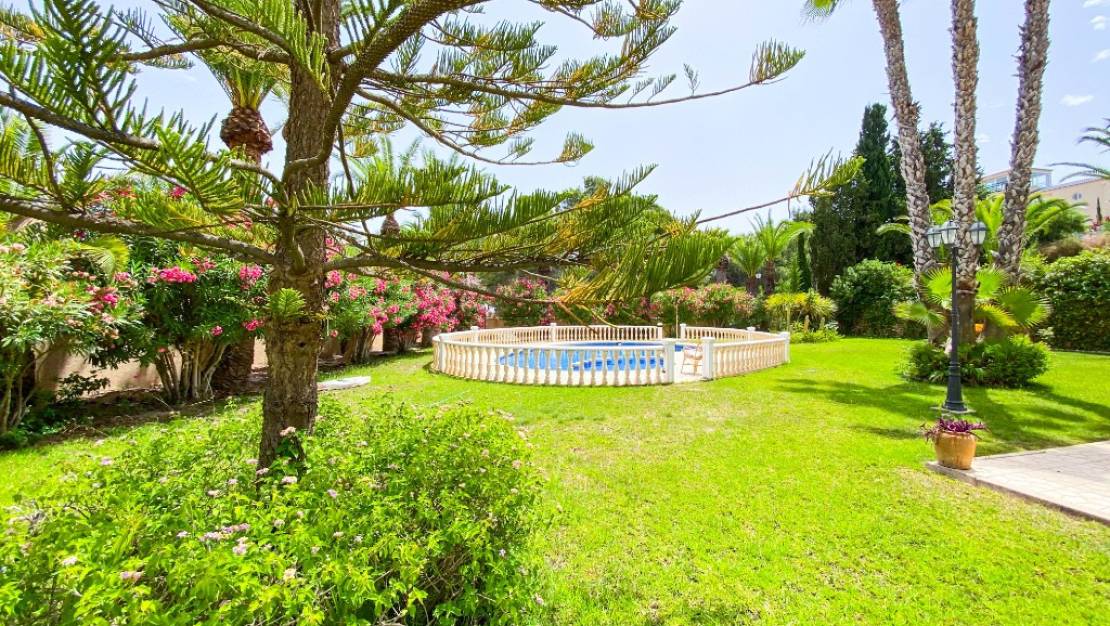 Venta - Chalet - Orihuela - Villamartin