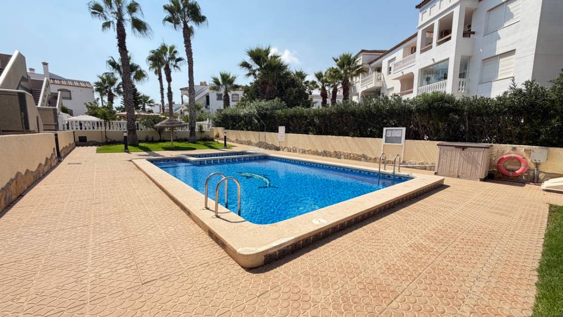Venta - Chalet - Orihuela - Villamartin