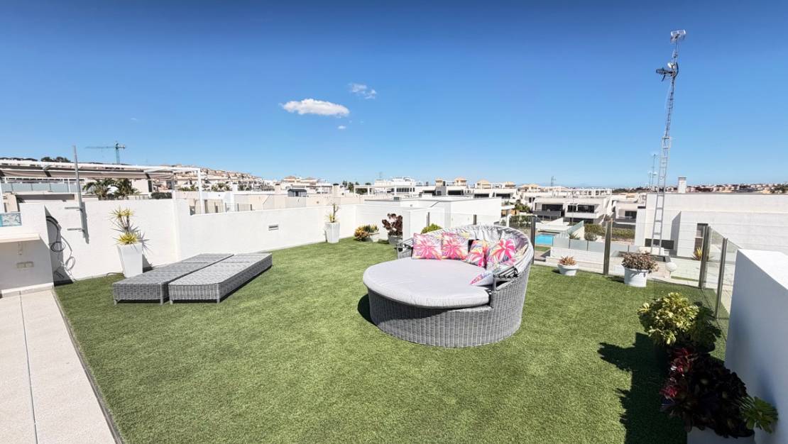 Venta - Chalet - Orihuela - Villamartin
