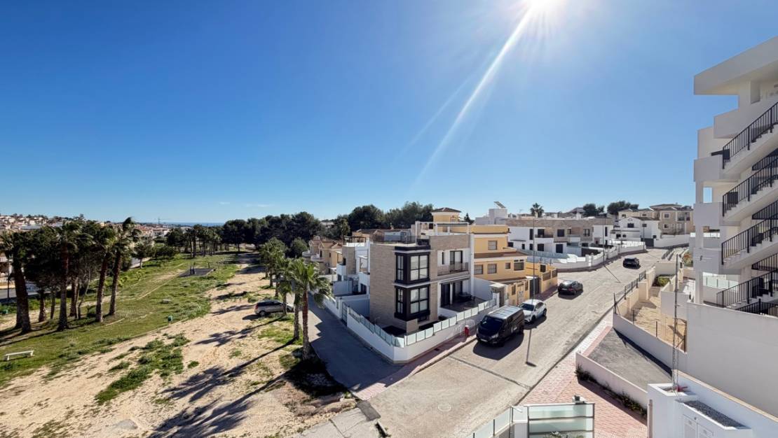 Venta - Chalet - Orihuela - Villamartin