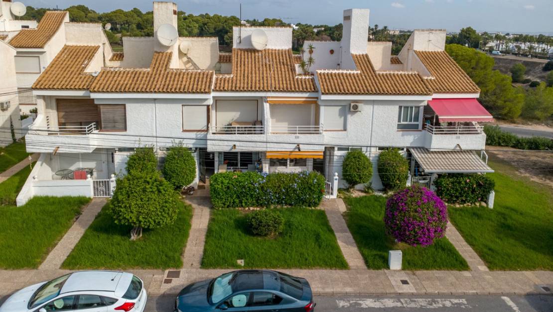 Venta - Chalet - Orihuela - Villamartin