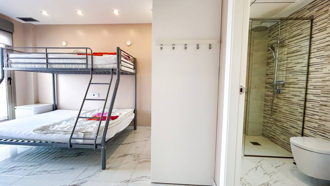 Venta - Chalet - Orihuela - Villamartin