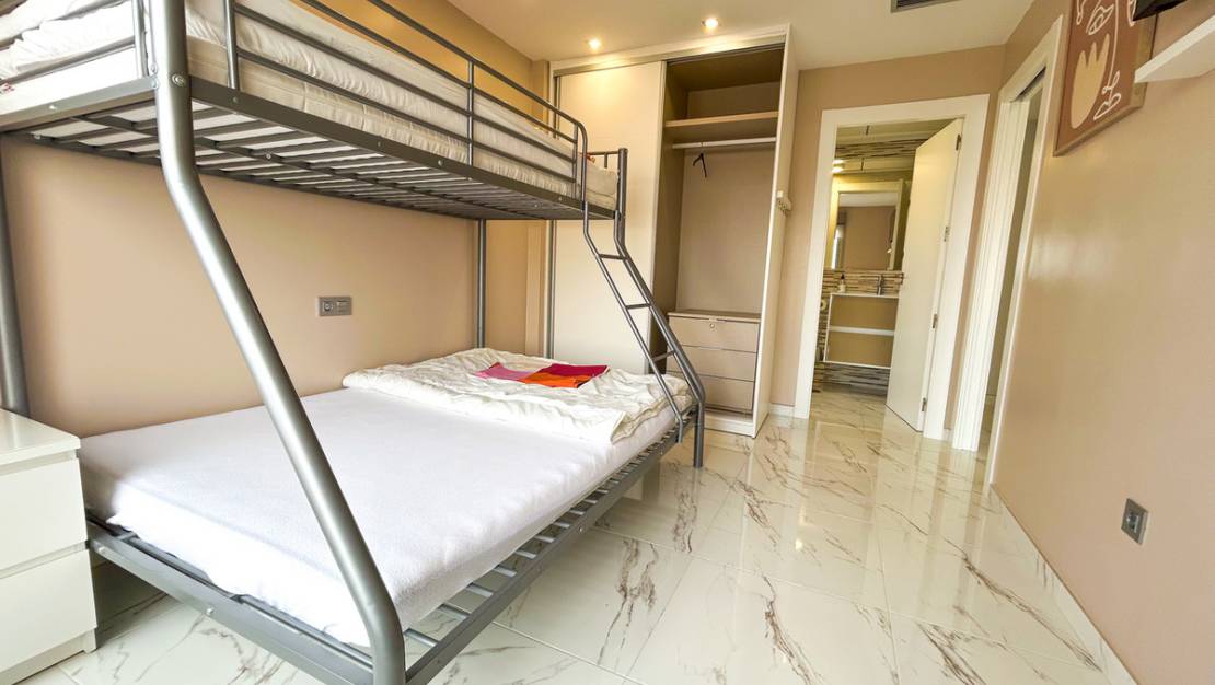 Venta - Chalet - Orihuela - Villamartin