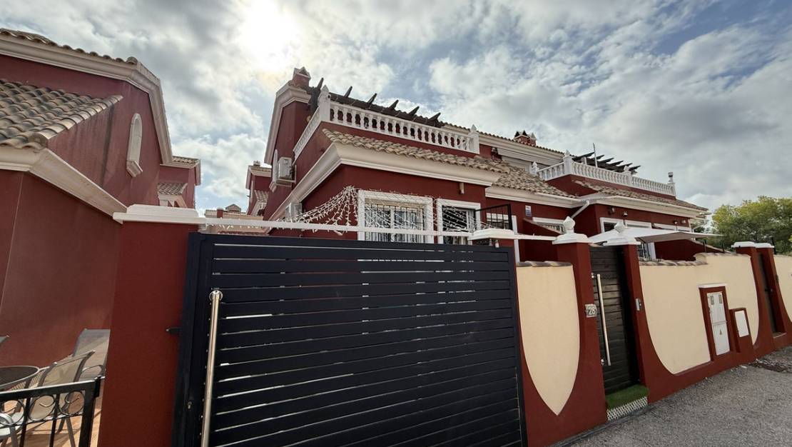 Venta - Chalet - Orihuela - Villamartin