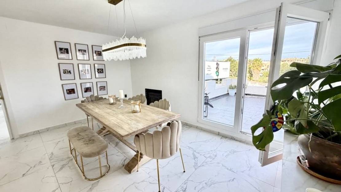 Venta - Chalet - Orihuela - Villamartin