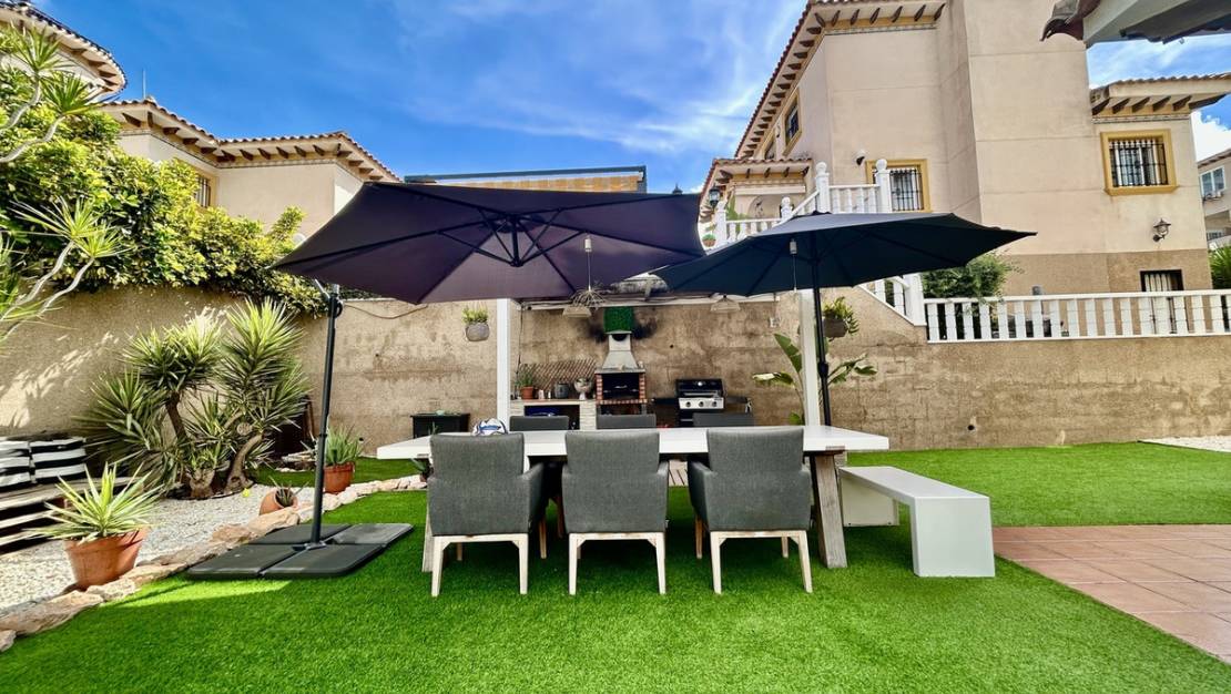 Venta - Chalet - Orihuela - Villamartin