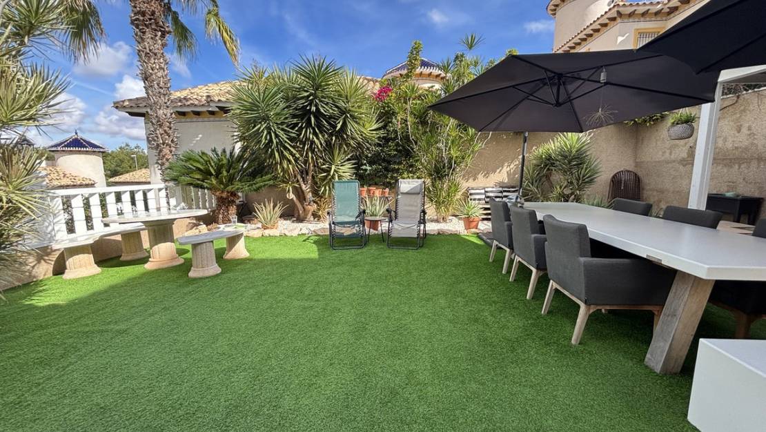 Venta - Chalet - Orihuela - Villamartin