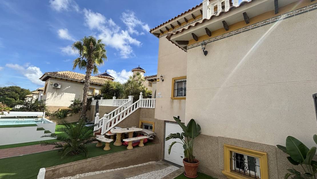 Venta - Chalet - Orihuela - Villamartin