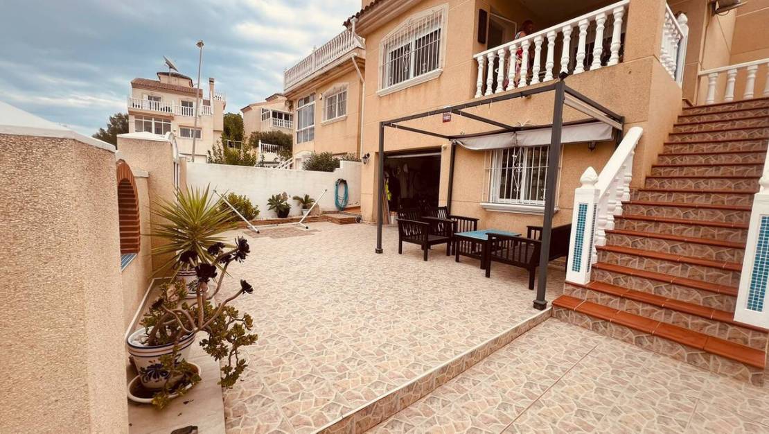 Venta - Chalet - Orihuela - Villamartin
