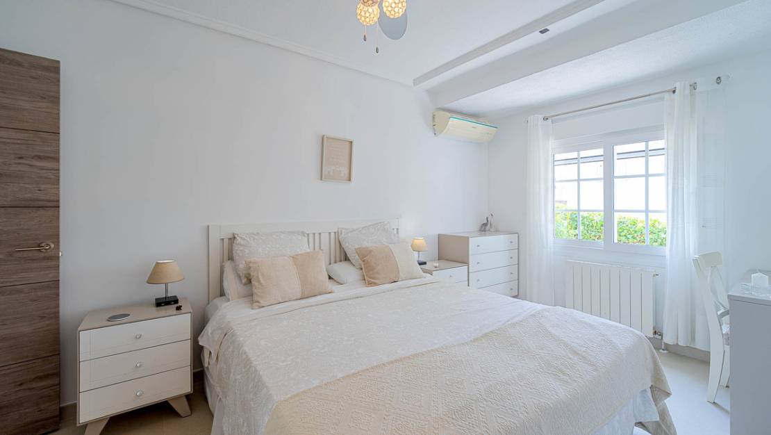 Venta - Chalet - Orihuela - Villamartin
