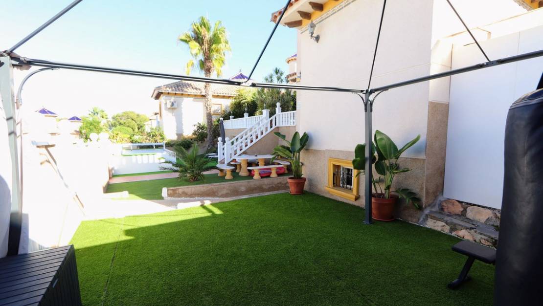 Venta - Chalet - Orihuela - Villamartin