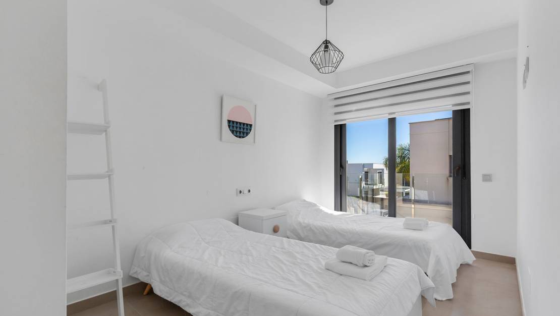 Venta - Chalet - Orihuela - Vistabella Golf