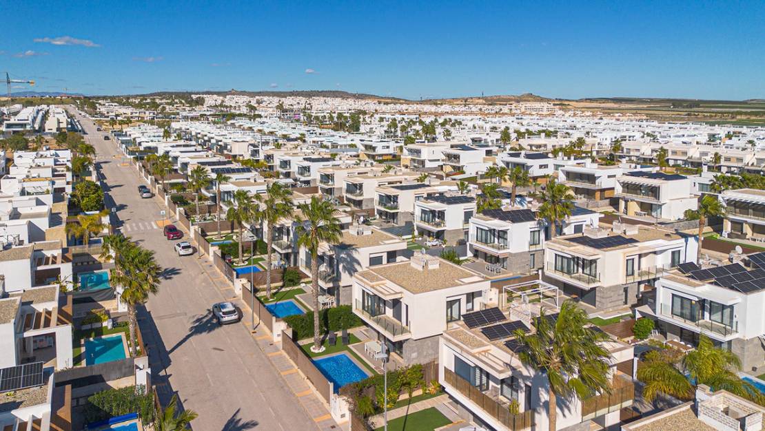 Venta - Chalet - Orihuela - Vistabella Golf