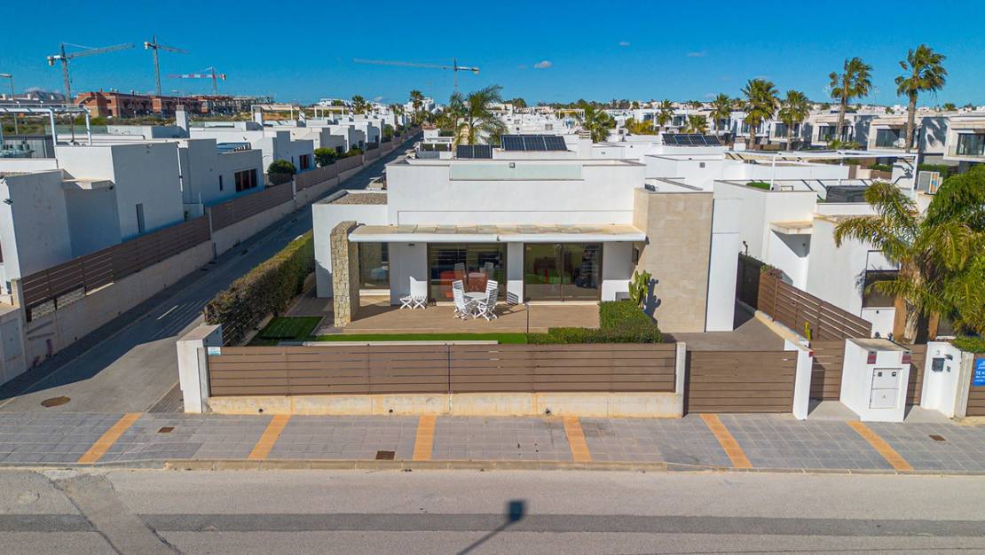 Venta - Chalet - Orihuela - Vistabella Golf