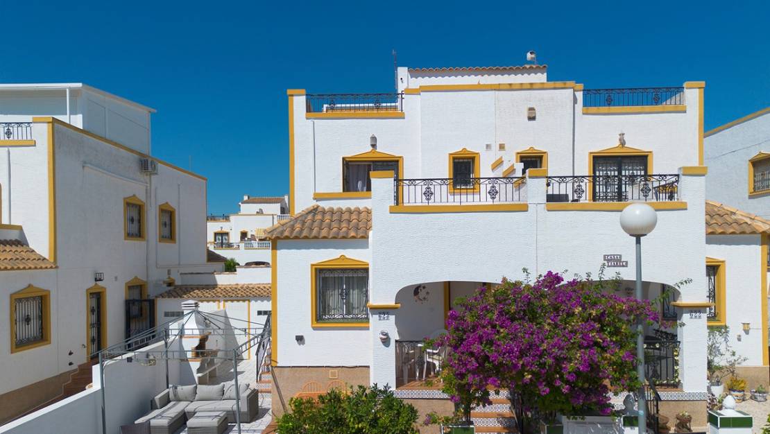 Venta - Chalet - Orihuela - Vistabella Golf
