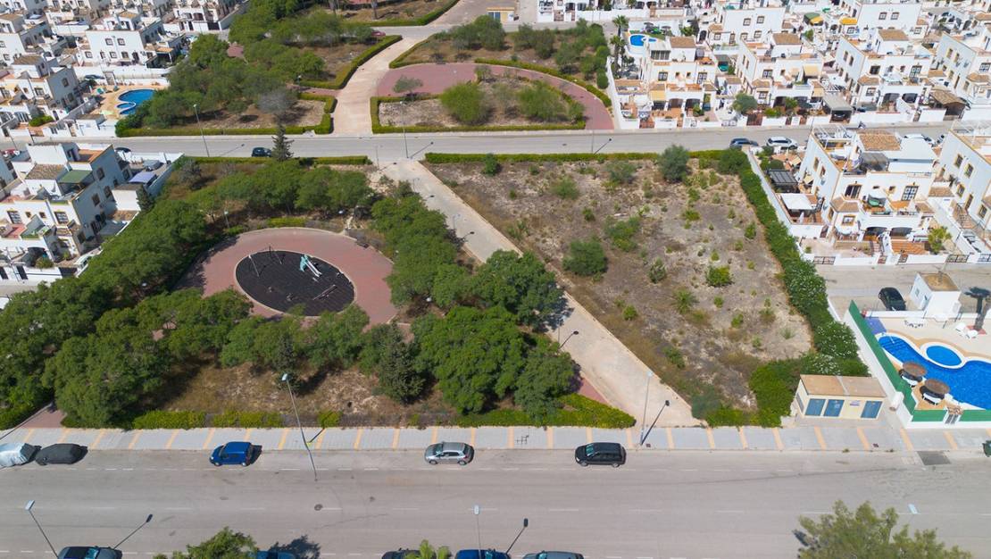 Venta - Chalet - Orihuela - Vistabella Golf