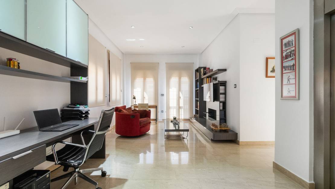Venta - Chalet - Orihuela
