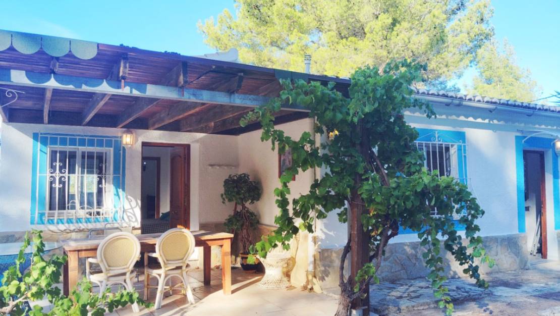 Venta - Chalet - Parcent