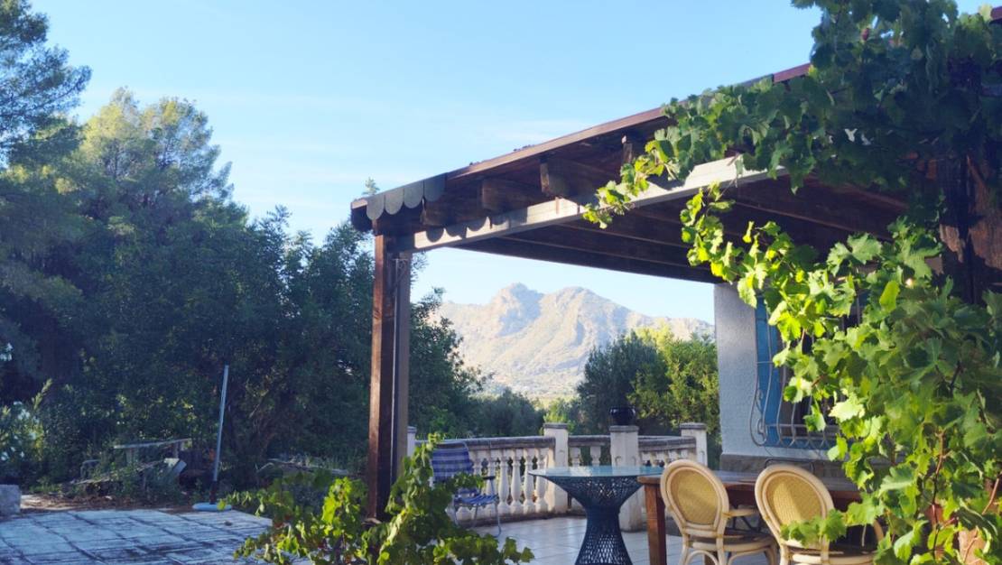 Venta - Chalet - Parcent