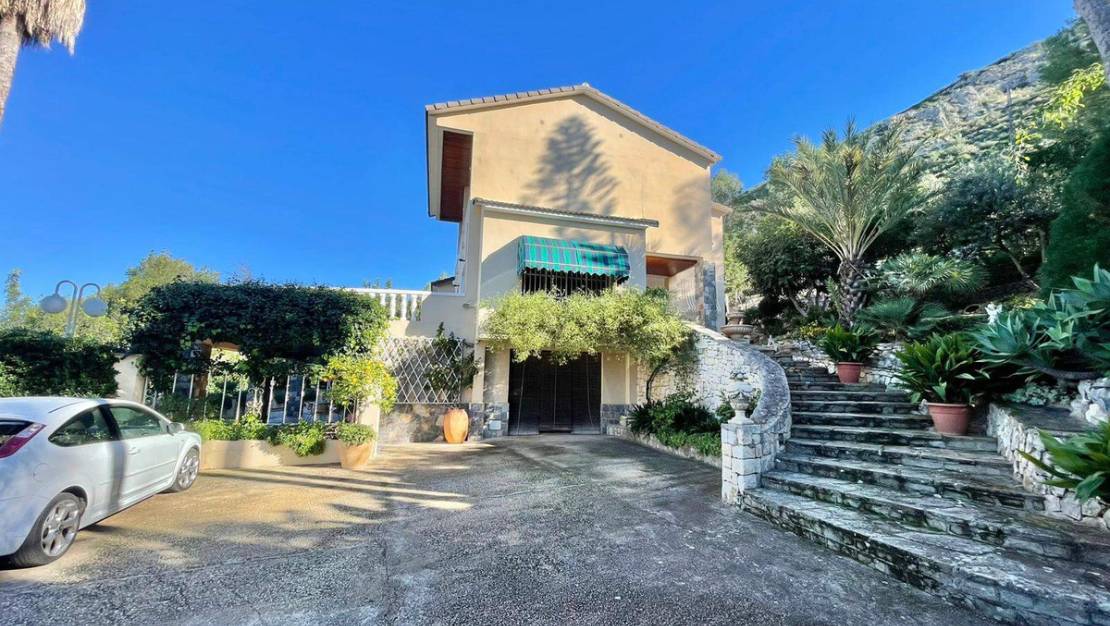 Venta - Chalet - Pedreguer - Pedreguer Centro