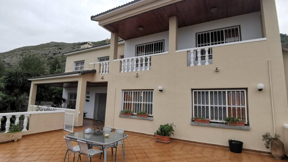 Venta - Chalet - Pedreguer - Pedreguer Centro