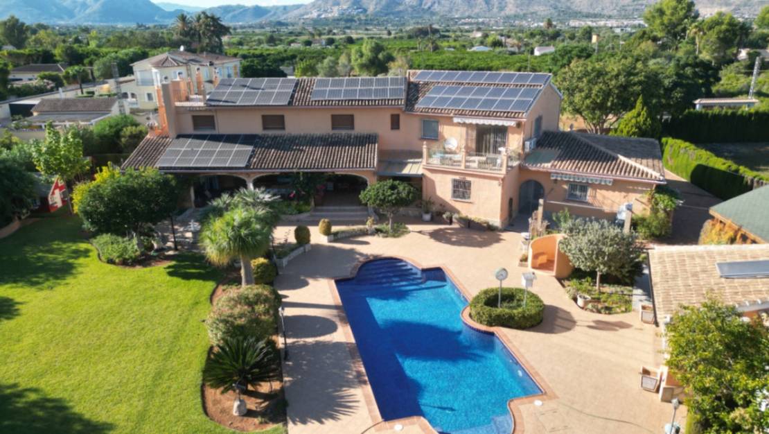 Venta - Chalet - Pedreguer - Pedreguer Centro