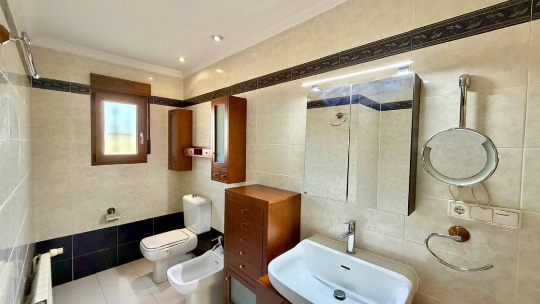 Venta - Chalet - Pedreguer - Pedreguer Centro