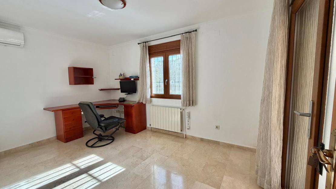 Venta - Chalet - Pedreguer - Pedreguer Centro