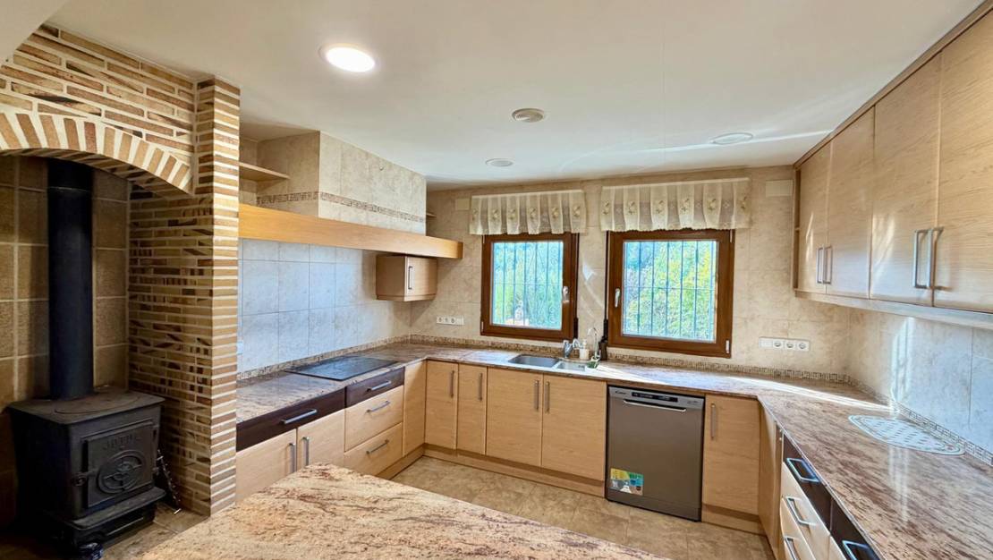 Venta - Chalet - Pedreguer - Pedreguer Centro