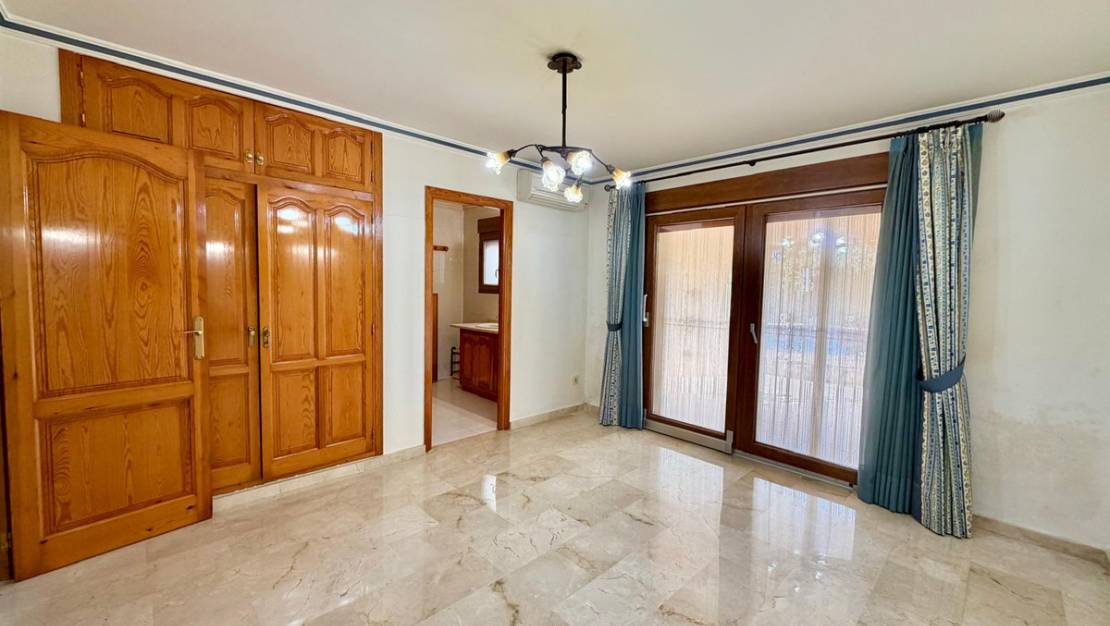 Venta - Chalet - Pedreguer - Pedreguer Centro