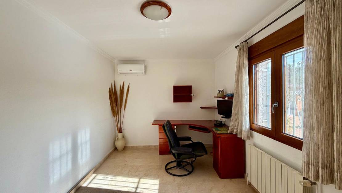 Venta - Chalet - Pedreguer - Pedreguer Centro