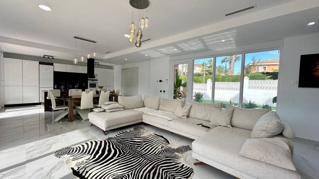 Venta - Chalet - Petrel - Petrer