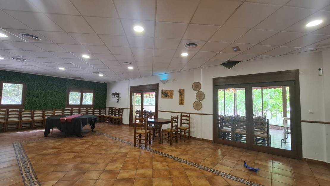 Venta - Chalet - Petrel - Petrer