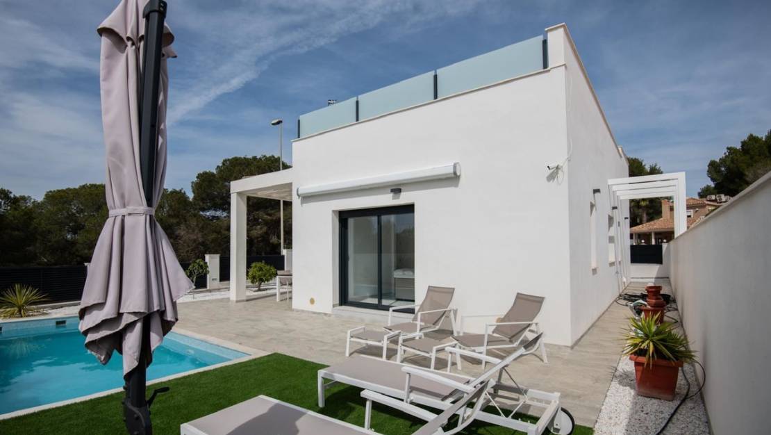 Venta - Chalet - Pilar de la Horadada - Pilar de la Horadada Centro