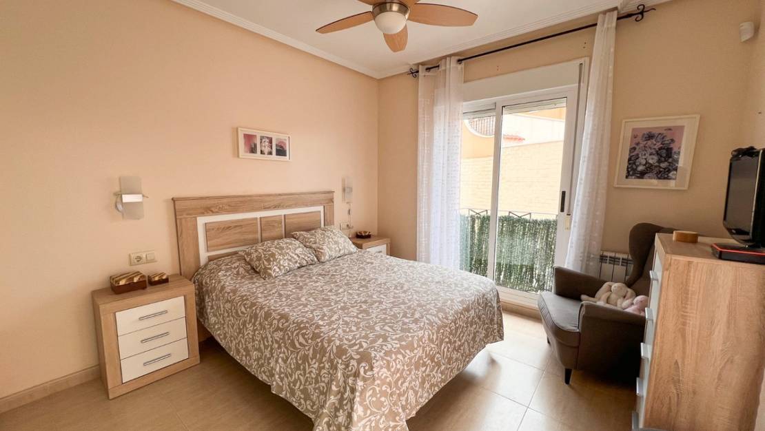 Venta - Chalet - Pilar de la Horadada - Pilar de la Horadada Centro