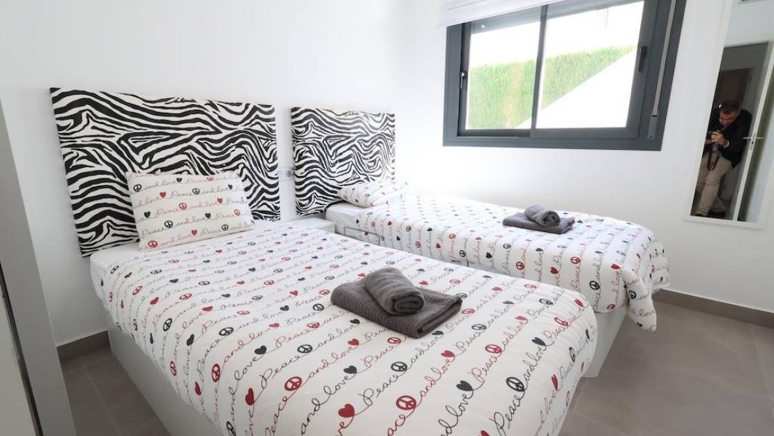 Venta - Chalet - Pilar de la Horadada - Pilar de la Horadada Centro