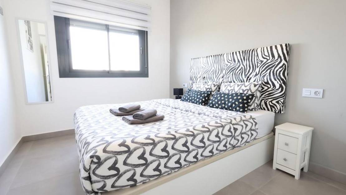 Venta - Chalet - Pilar de la Horadada - Pilar de la Horadada Centro