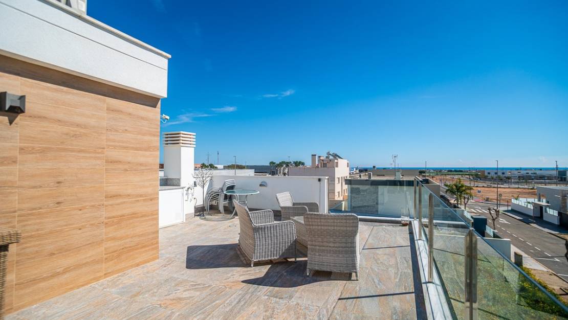 Venta - Chalet - Pilar de la Horadada - Pilar de la Horadada Centro