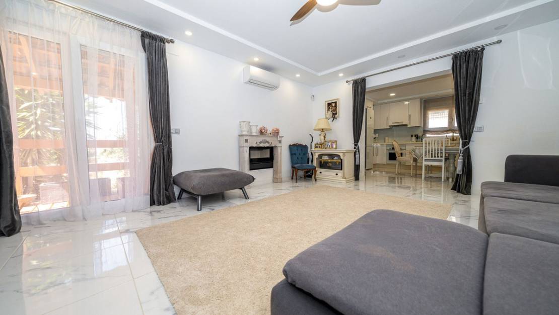 Venta - Chalet - Pilar de la Horadada - Pilar de la Horadada Centro