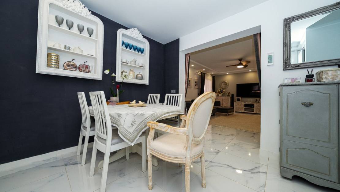 Venta - Chalet - Pilar de la Horadada - Pilar de la Horadada Centro