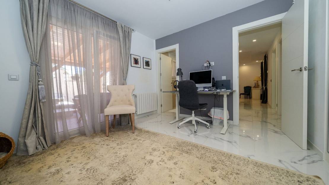Venta - Chalet - Pilar de la Horadada - Pilar de la Horadada Centro