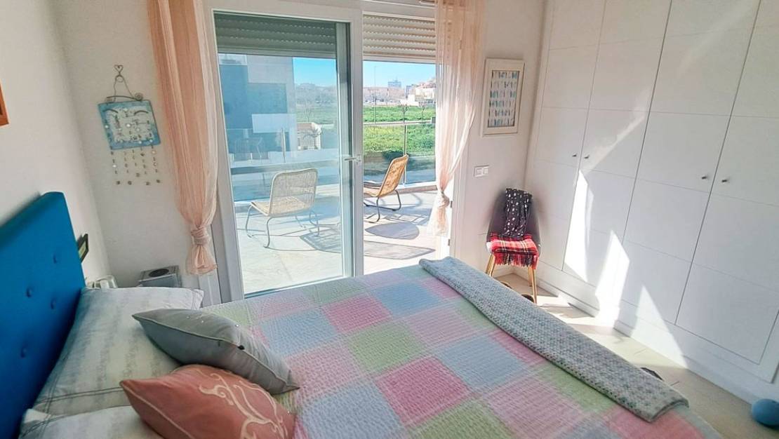 Venta - Chalet - Pilar de la Horadada - Pilar de la Horadada Centro