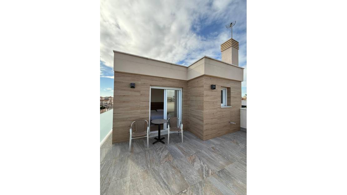 Venta - Chalet - Pilar de la Horadada - Pilar de la Horadada Centro