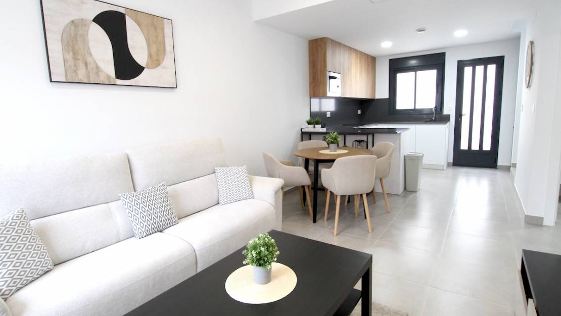 Venta - Chalet - Pilar de la Horadada - Pilar de la Horadada Centro