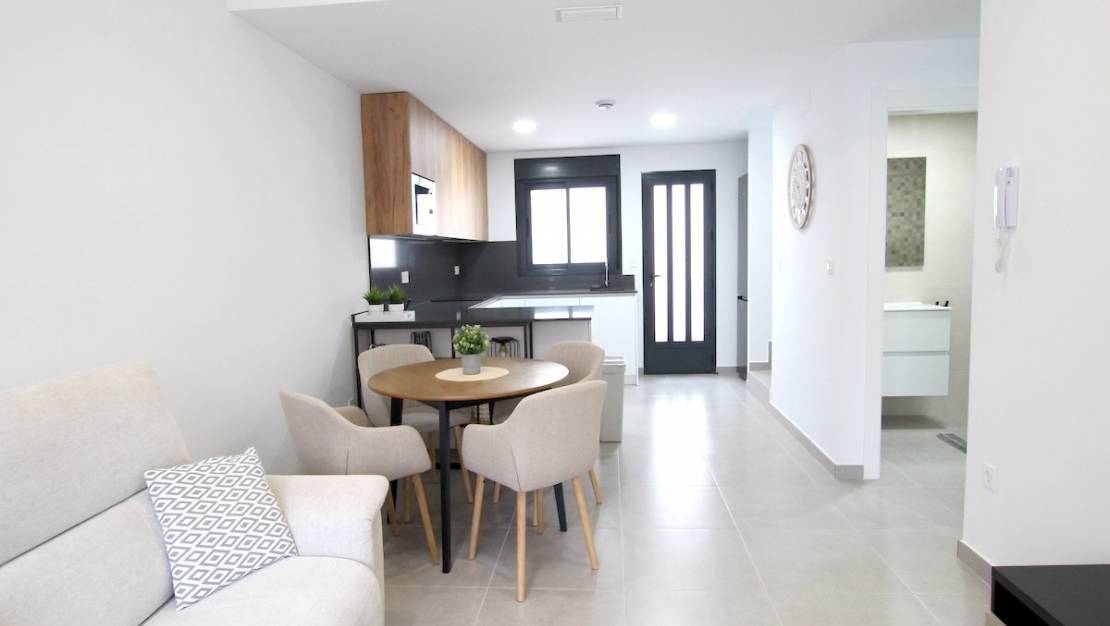 Venta - Chalet - Pilar de la Horadada - Pilar de la Horadada Centro